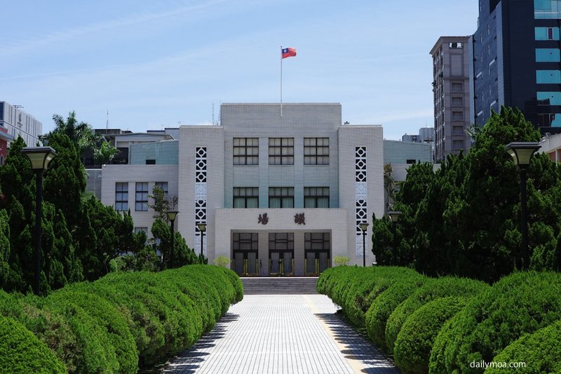 강진군 무인민원발급기 이용 안내 안내판