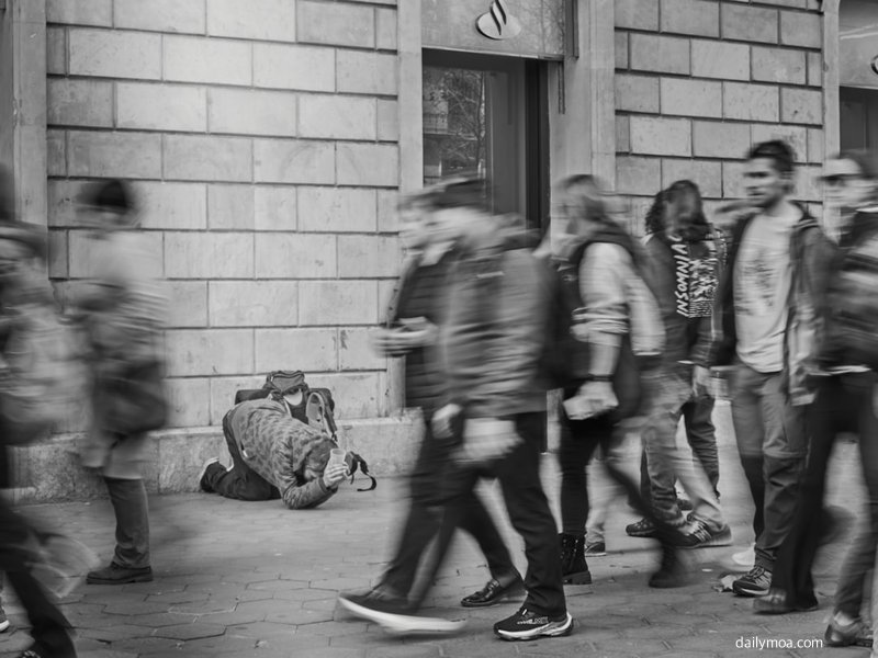 사회적 고립과 외로움을 나타내는 이미지