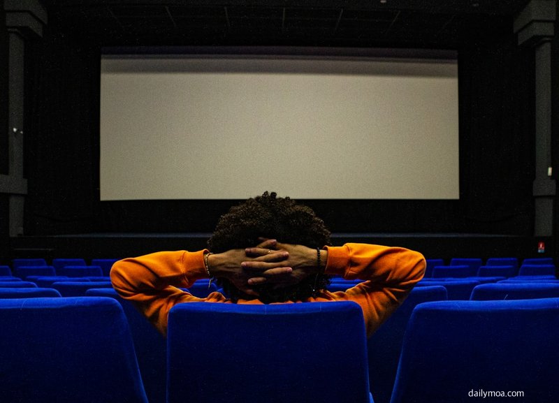 크로스 다큐멘터리 영상 화면