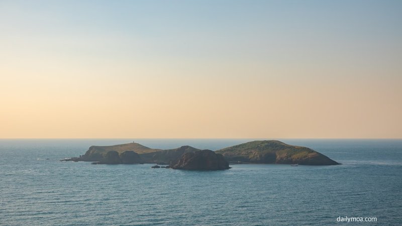 독도 섬 바다 경관 이미지